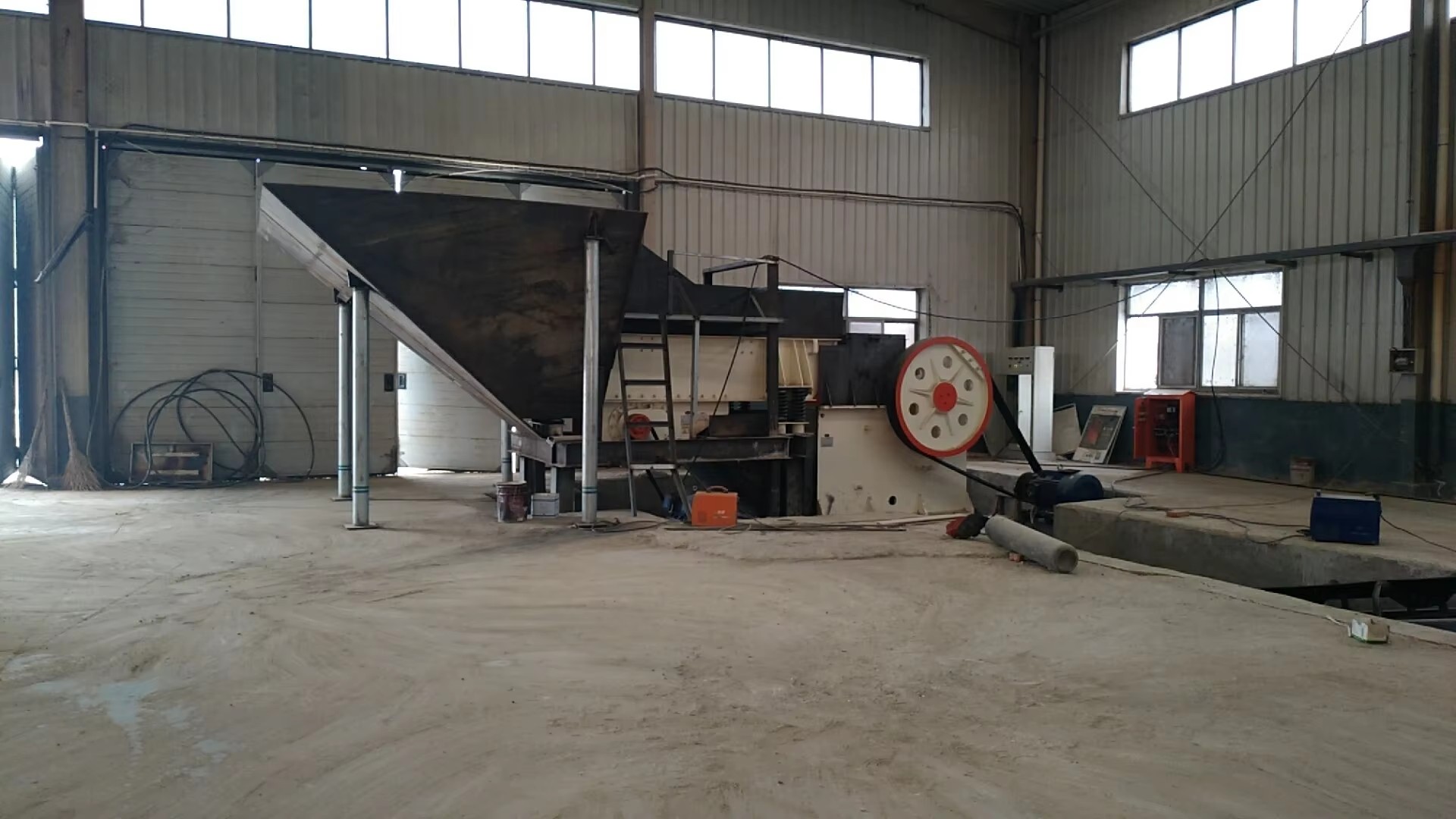 Jaw crusher in Tanzania